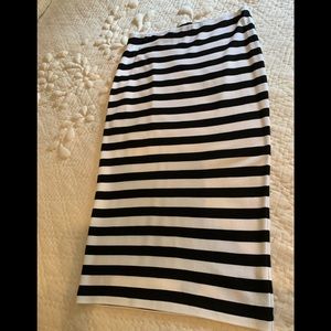 Sanctuary Pencil skirt in black/white stripe